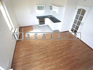 Pronájem bytu 1+kk, Praha - Záběhlice, Velenovského, 37 m2