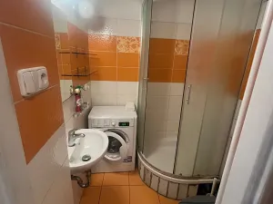 Pronájem bytu 2+kk, Praha - Libeň, Sokolovská, 47 m2