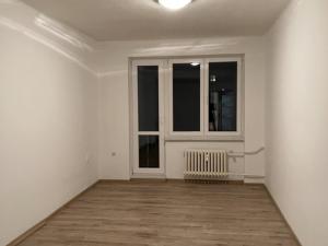 Pronájem bytu 2+1, Louny, Sladkovského, 58 m2
