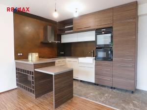 Pronájem bytu 2+kk, Praha - Velká Chuchle, Mrkosova, 60 m2