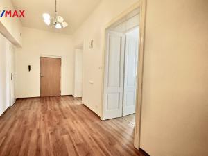 Prodej činžovního domu, Ostrava - Moravská Ostrava, Nádražní, 1800 m2