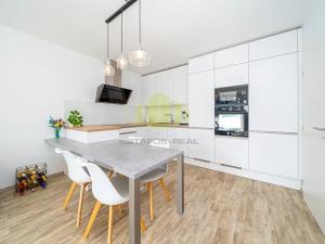 Prodej bytu 2+kk, Olomouc, 17. listopadu, 60 m2