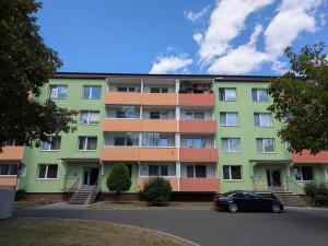 Pronájem bytu 2+1, Otrokovice, Kpt. Jaroše, 64 m2