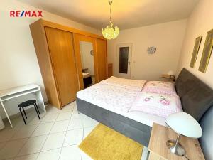 Pronájem bytu 2+kk, Praha - Michle, Novobohdalecká, 62 m2