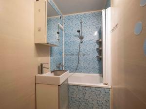 Prodej bytu 2+kk, Praha - Stodůlky, Kurzova, 44 m2