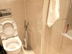 Pronájem bytu 2+kk, Praha - Žižkov, Olšanská, 80 m2