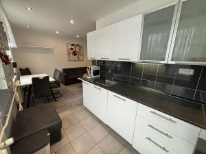 Pronájem bytu 3+1, Ostrava, Svojsíkova, 63 m2