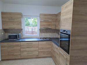 Pronájem rodinného domu, Nupaky, Slunečná, 140 m2
