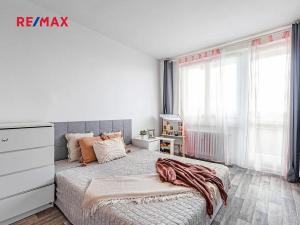 Prodej bytu 2+1, Jindřichův Hradec, sídliště Vajgar, 60 m2