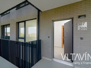 Pronájem bytu 2+kk, Praha - Ruzyně, Stočesova, 54 m2