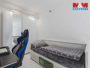 Prodej bytu 2+kk, Klatovy - Klatovy III, Husovo náměstí, 77 m2