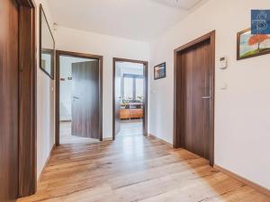 Prodej rodinného domu, Králův Dvůr, Na Vyhlídce, 195 m2