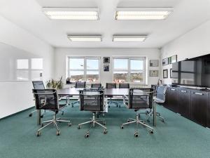 Pronájem kanceláře, Praha, 550 m2