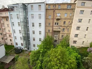 Pronájem bytu 3+kk, Praha - Smíchov, U Nikolajky, 67 m2
