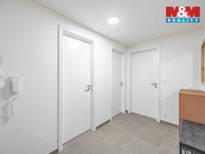 Pronájem bytu 2+kk, Praha - Hloubětín, Poděbradská, 59 m2