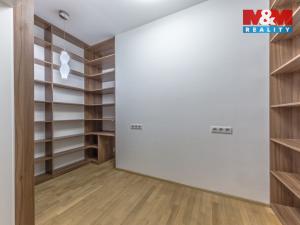 Prodej bytu 4+kk, Praha - Břevnov, Šlikova, 217 m2