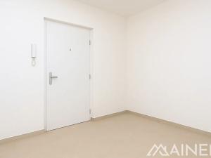 Pronájem bytu 2+1, Plzeň, Koterovská, 63 m2