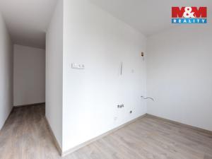 Prodej bytu 2+1, Karlovy Vary, Brigádníků, 55 m2