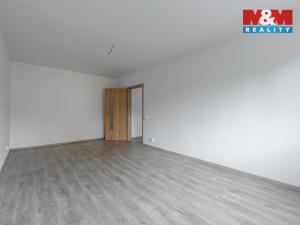 Prodej bytu 2+1, Karlovy Vary, Brigádníků, 55 m2
