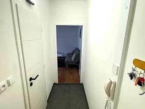 Prodej bytu 1+1, Loket, Sportovní, 40 m2