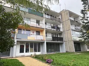 Prodej bytu 3+1, Rakovník, Dukel. hrdinů, 56 m2