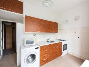 Pronájem bytu 2+1, Praha, Patočkova, 53 m2