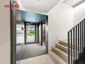 Prodej bytu 1+kk, Praha - Libeň, Novovysočanská, 27 m2
