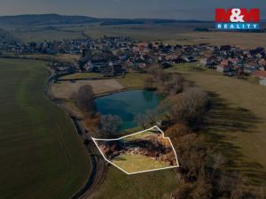 Prodej pole, Podluhy, 1679 m2