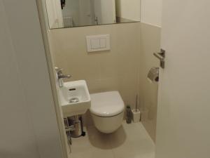 Pronájem bytu 3+kk, Praha - Dejvice, Wuchterlova, 85 m2
