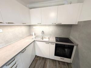 Pronájem bytu 1+1, Praha - Krč, Hurbanova, 41 m2