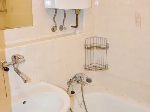 Pronájem bytu 2+kk, Praha, Sedlčanská, 55 m2