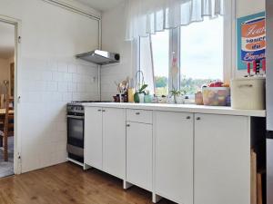 Prodej bytu 2+1, Praha - Vokovice, Na dlouhém lánu, 65 m2