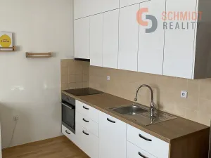 Pronájem bytu 1+kk, Hustopeče, Gen. Peřiny, 32 m2