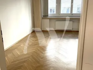 Pronájem kanceláře, Praha - Staré Město, Na příkopě, 194 m2