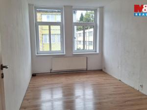 Pronájem bytu 4+1, Nový Bor, Sklářská, 100 m2