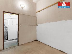 Pronájem obchodního prostoru, Česká Lípa, Bendlova, 211 m2