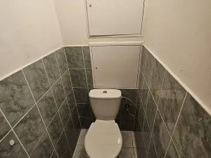 Pronájem bytu 2+1, Praha - Malešice, Ovčárská, 55 m2