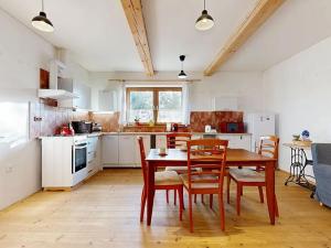 Prodej rodinného domu, Nasavrky, 121 m2