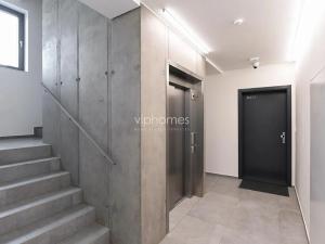 Pronájem bytu 3+kk, Praha - Řepy, U Lesoparku, 100 m2