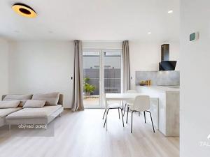 Prodej bytu 4+kk, Vochov, 81 m2