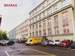 Pronájem restaurace, Praha - Smíchov, Křížová, 236 m2