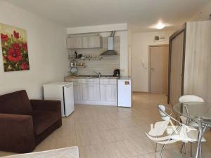 Prodej bytu 1+kk, Aheloy, Bulharsko, 35 m2
