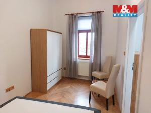 Pronájem bytu 2+1, Mělník, náměstí Karla IV., 57 m2