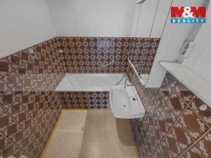Prodej bytu 2+1, Praha - Vysočany, Pod strojírnami, 77 m2