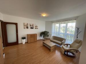 Pronájem rodinného domu, Praha - Stodůlky, Pod viaduktem, 350 m2