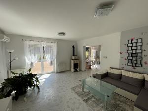 Pronájem rodinného domu, Praha - Stodůlky, Pod viaduktem, 350 m2