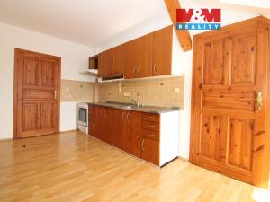 Prodej bytu 2+1, Nový Bor - Arnultovice, Gen. Svobody, 92 m2