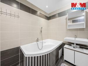 Prodej bytu 3+1, Litvínov - Horní Litvínov, Valdštejnská, 77 m2