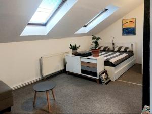 Pronájem bytu 1+kk, Brno - Židenice, Kuklenská, 37 m2