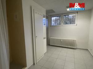 Pronájem obchodního prostoru, Pardubice - Polabiny, Družstevní, 70 m2